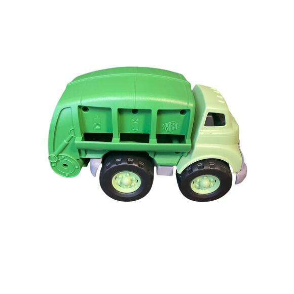 Green Toys Recycling Truck - Picture 3 of 9